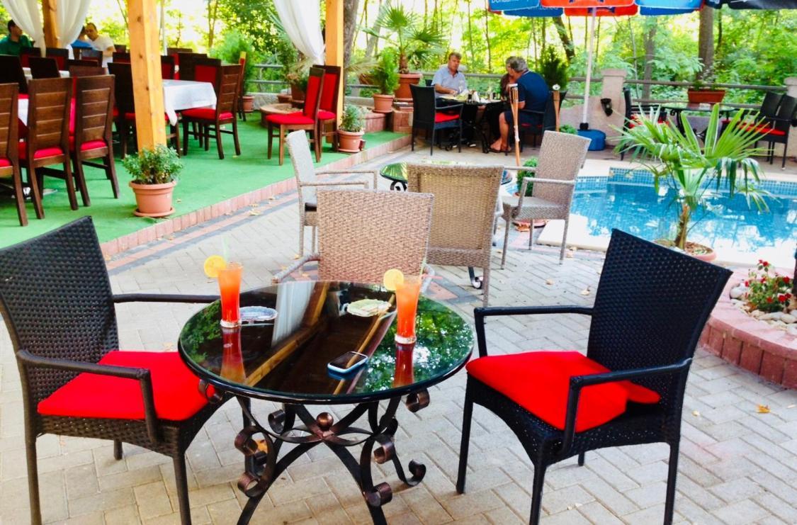 Villa Bella Boutique Hotel Kavadarci Ngoại thất bức ảnh