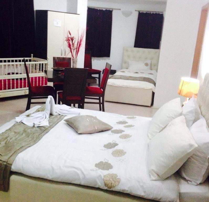 Villa Bella Boutique Hotel Kavadarci Ngoại thất bức ảnh