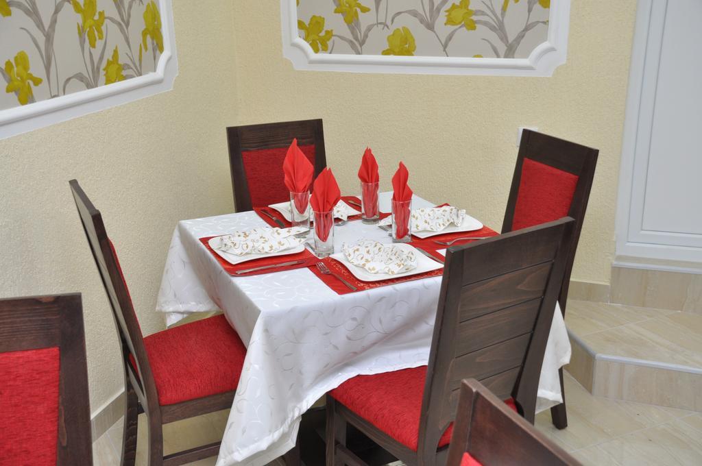 Villa Bella Boutique Hotel Kavadarci Ngoại thất bức ảnh